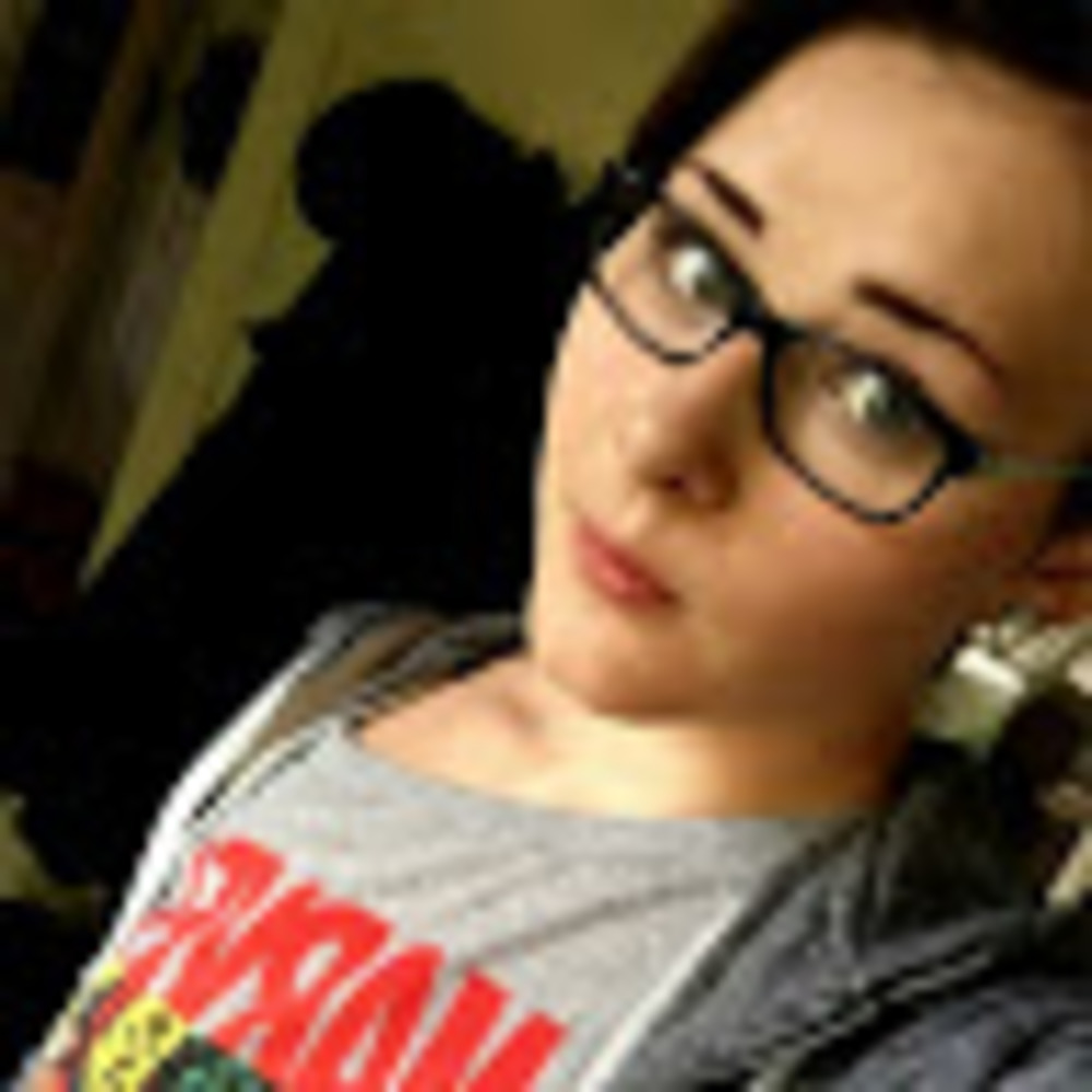 Meet your Posher, Clair